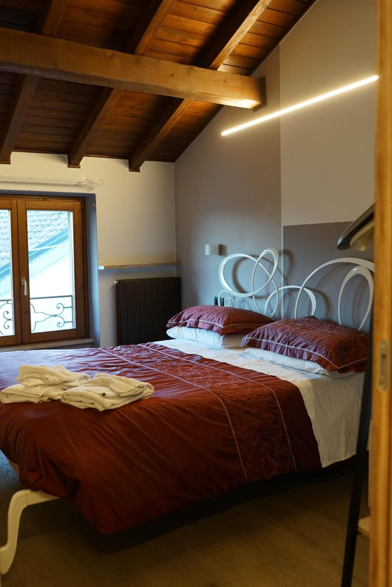 Portola La Vecchia Dimora Villa Roncola ภายนอก รูปภาพ