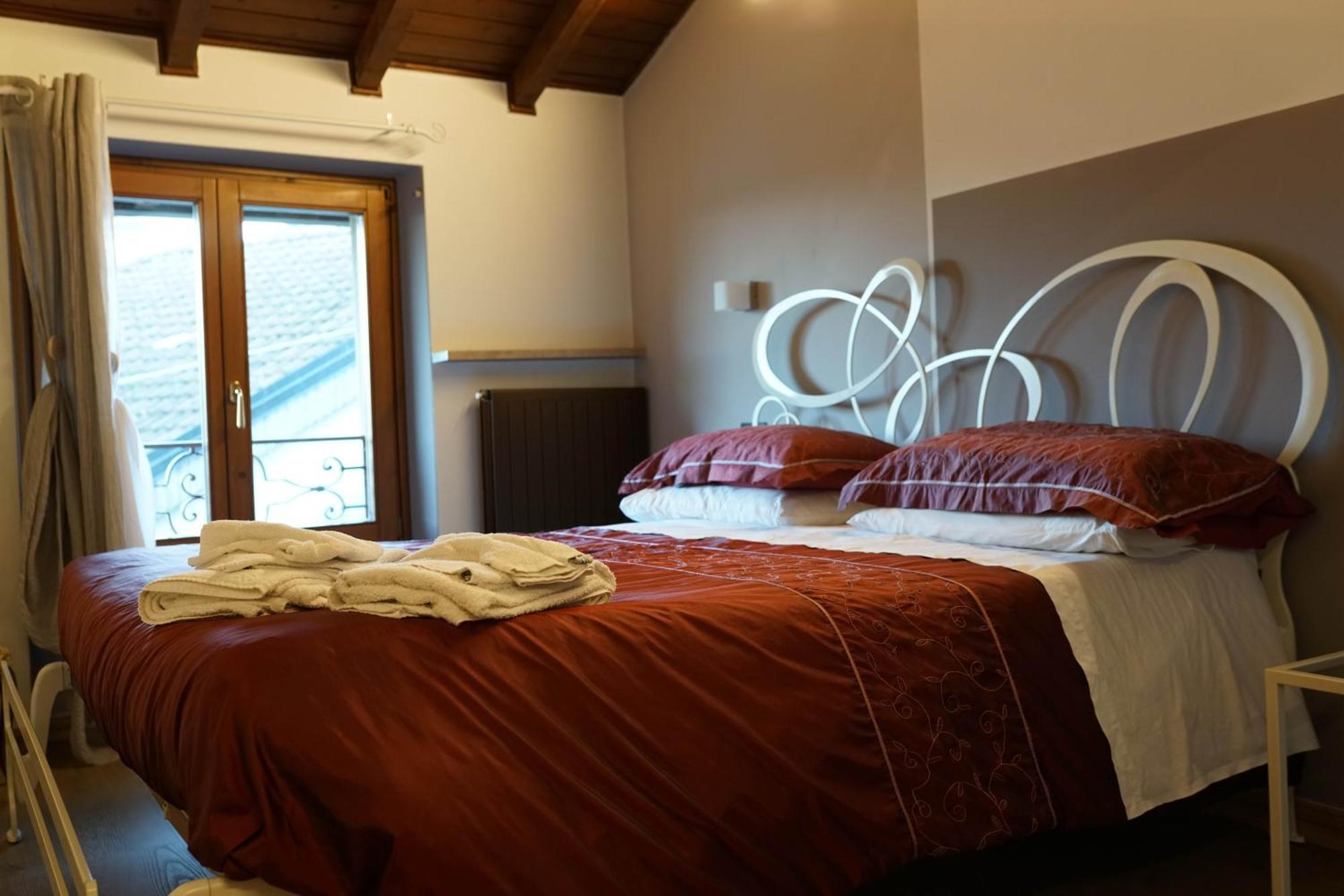 Portola La Vecchia Dimora Villa Roncola ภายนอก รูปภาพ