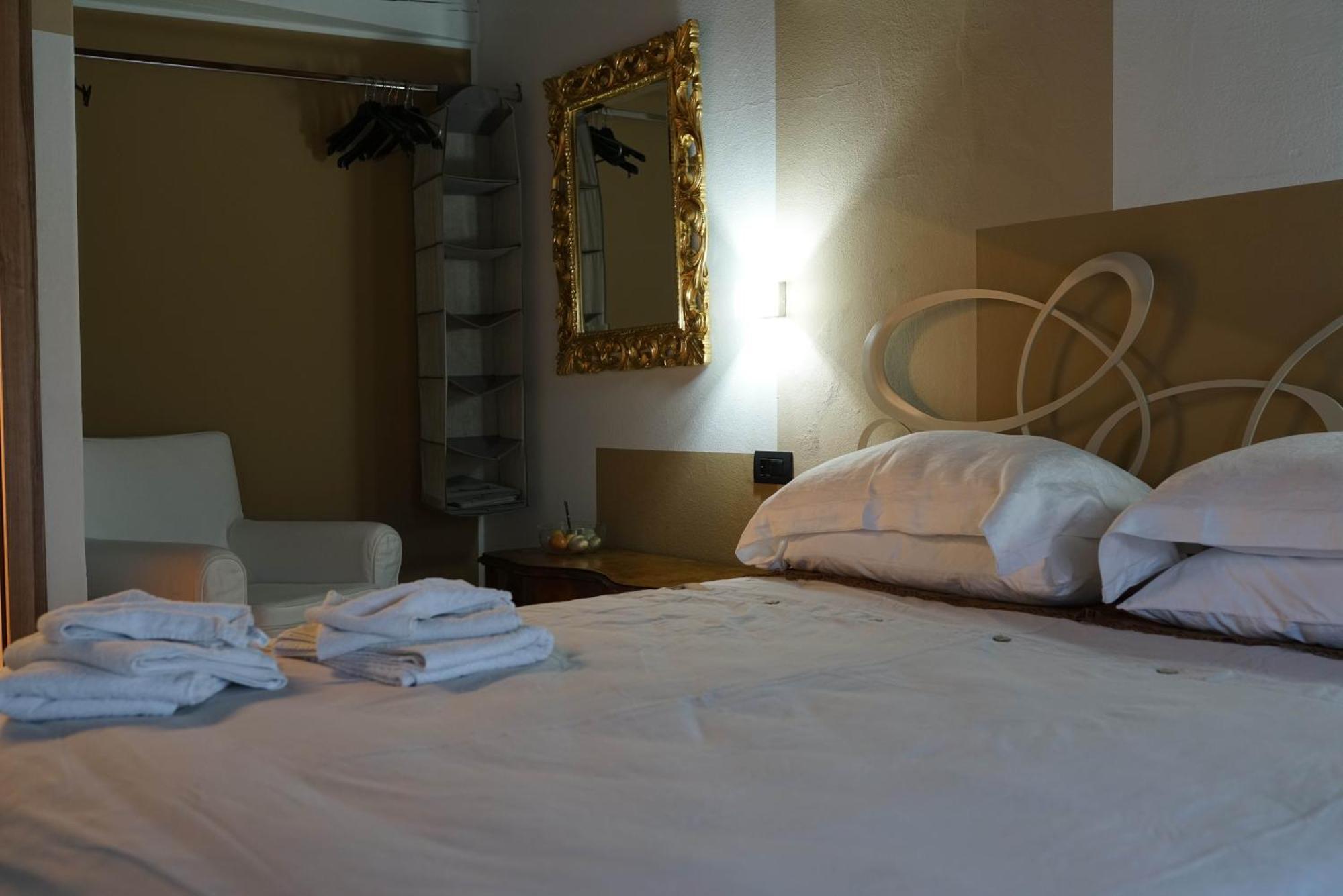 Portola La Vecchia Dimora Villa Roncola ภายนอก รูปภาพ