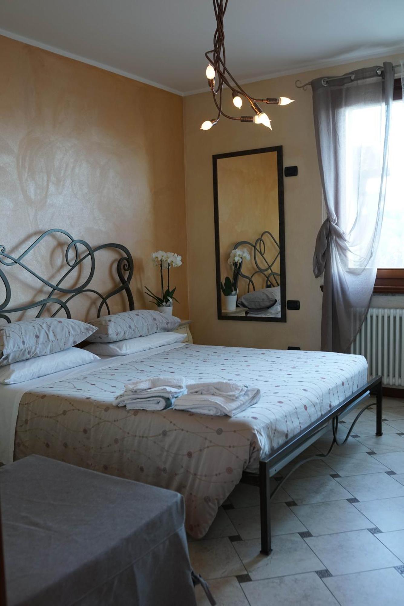Portola La Vecchia Dimora Villa Roncola ภายนอก รูปภาพ