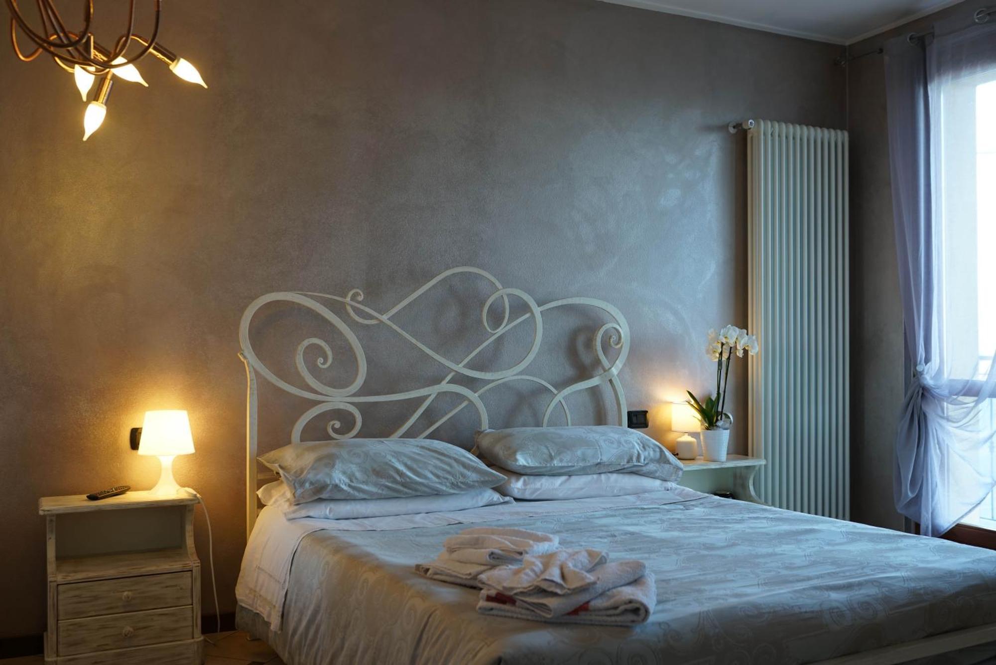 Portola La Vecchia Dimora Villa Roncola ภายนอก รูปภาพ