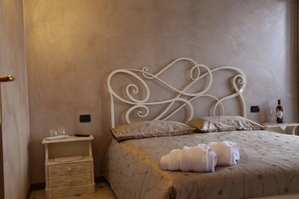Portola La Vecchia Dimora Villa Roncola ภายนอก รูปภาพ