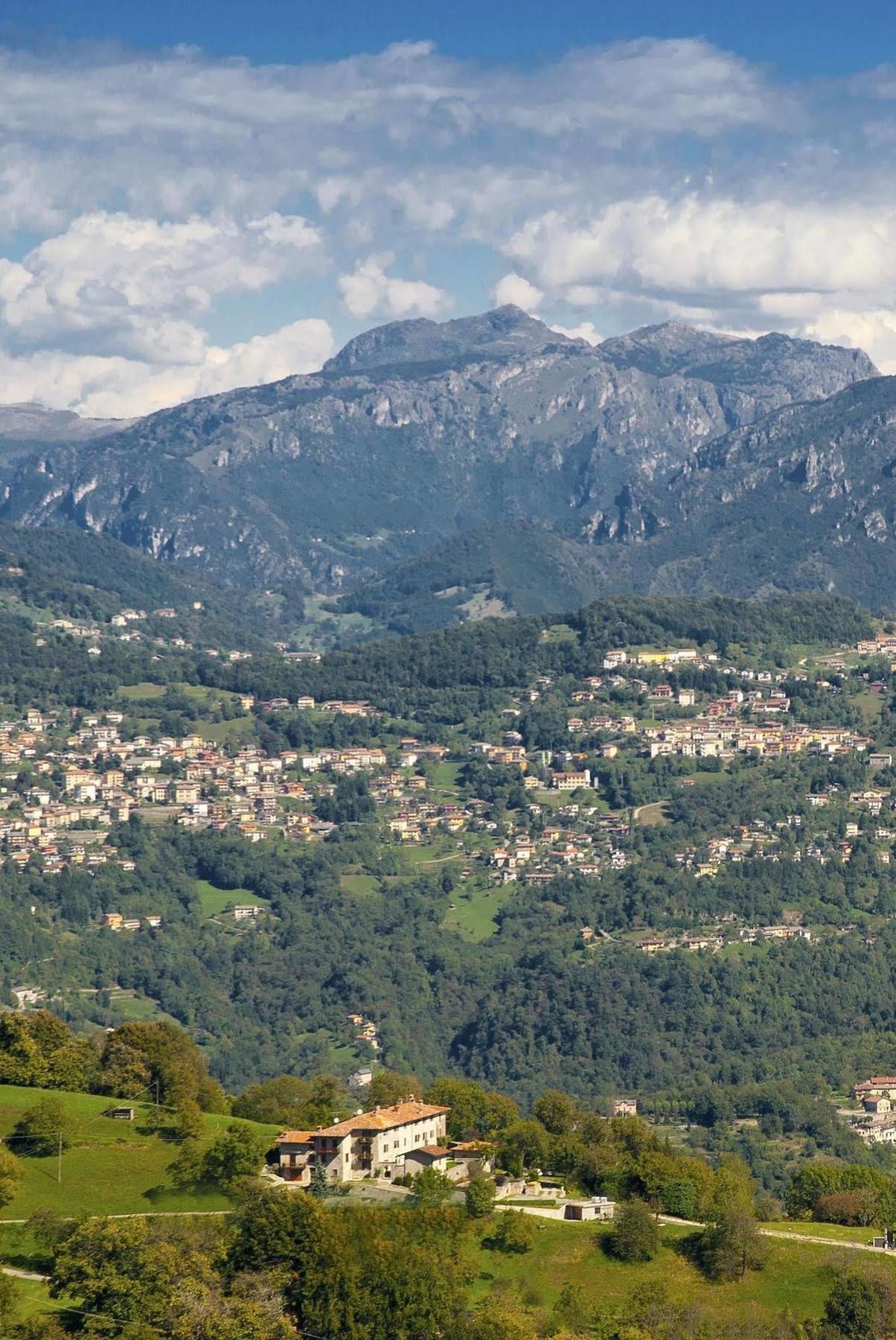 Portola La Vecchia Dimora Villa Roncola ภายนอก รูปภาพ
