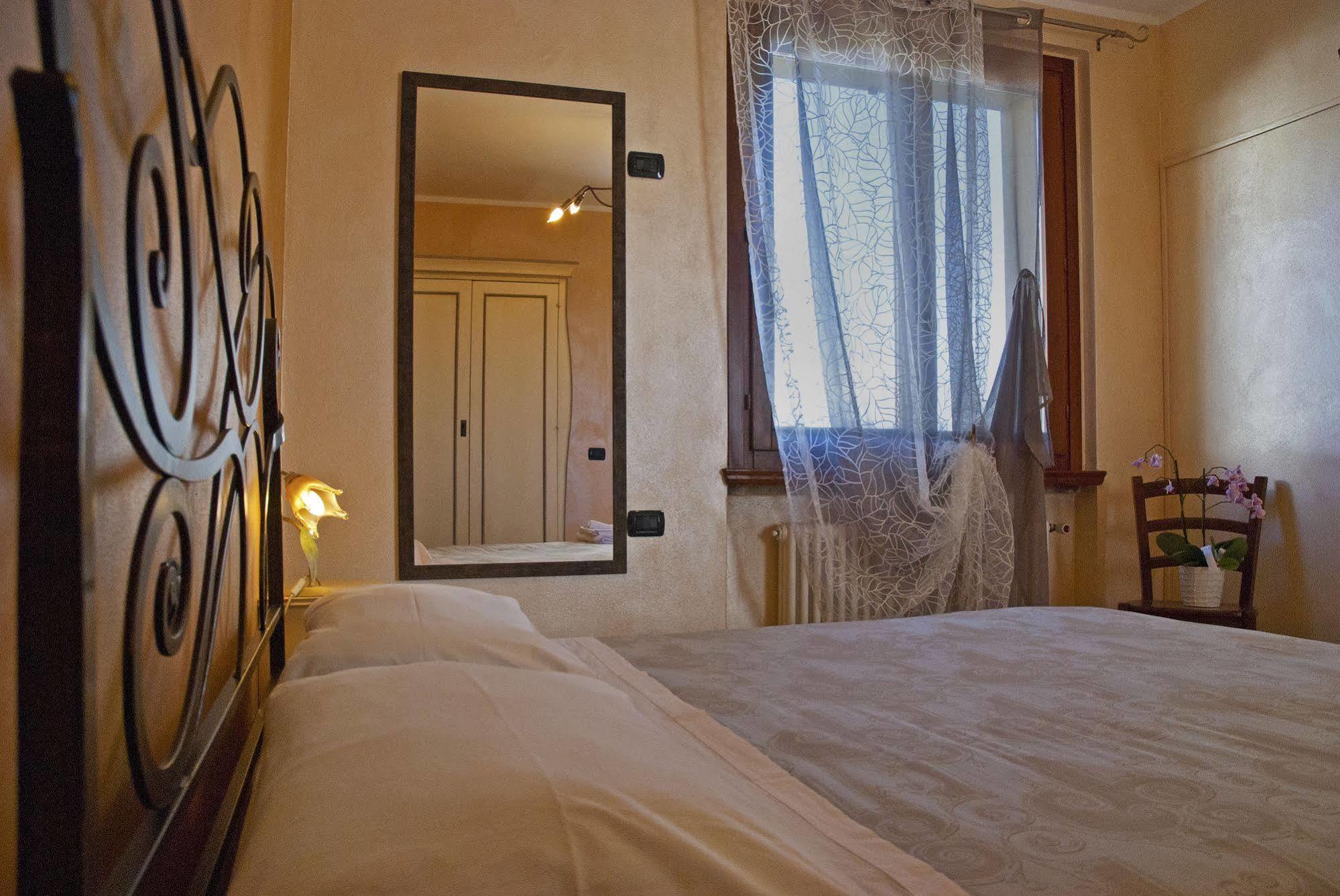 Portola La Vecchia Dimora Villa Roncola ภายนอก รูปภาพ